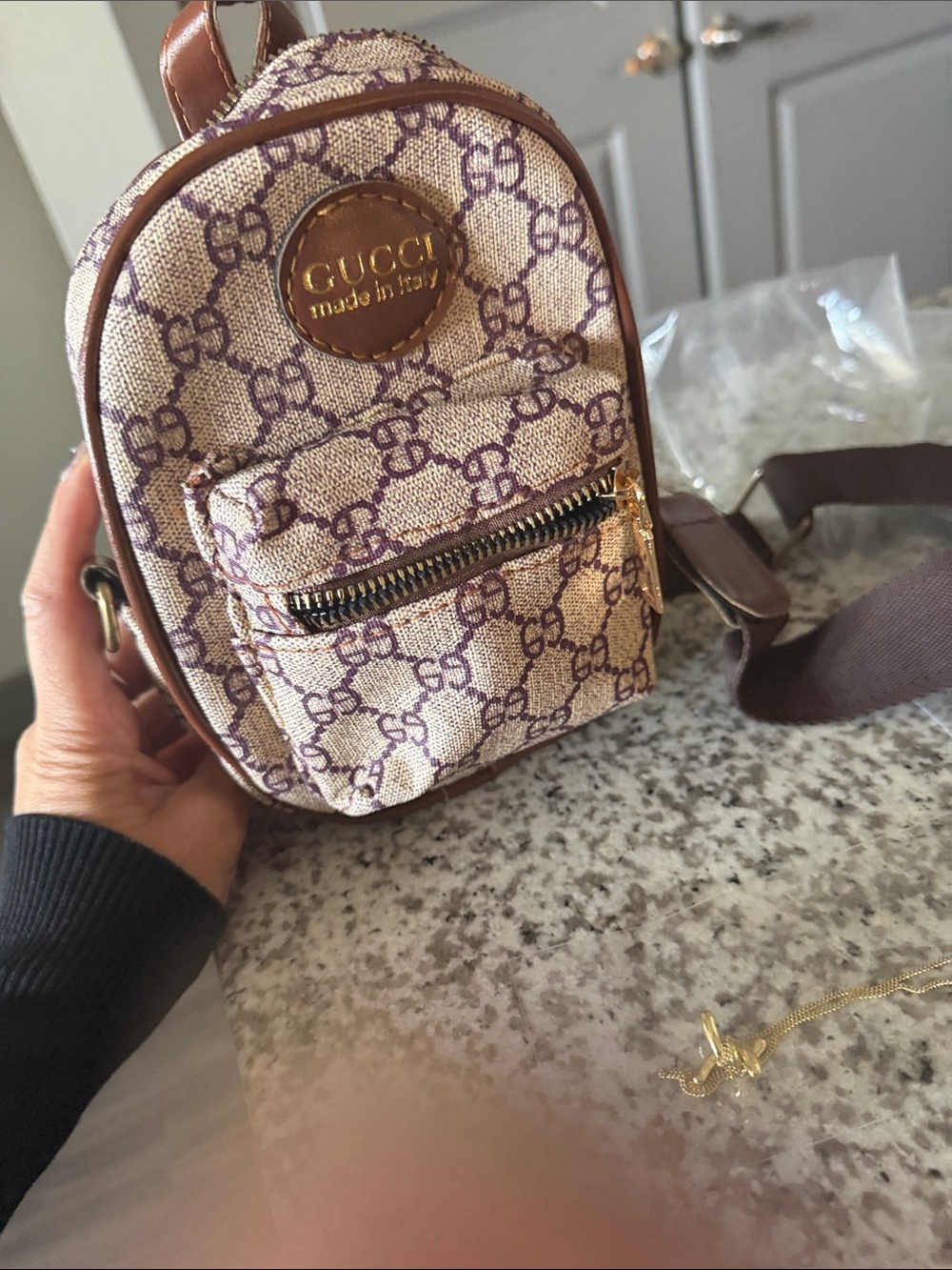 Crossbody bag